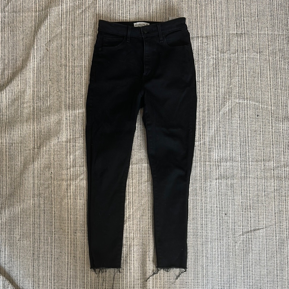 Abercrombie & Fitch Curve Love Super Skinny High-Rise Jeans